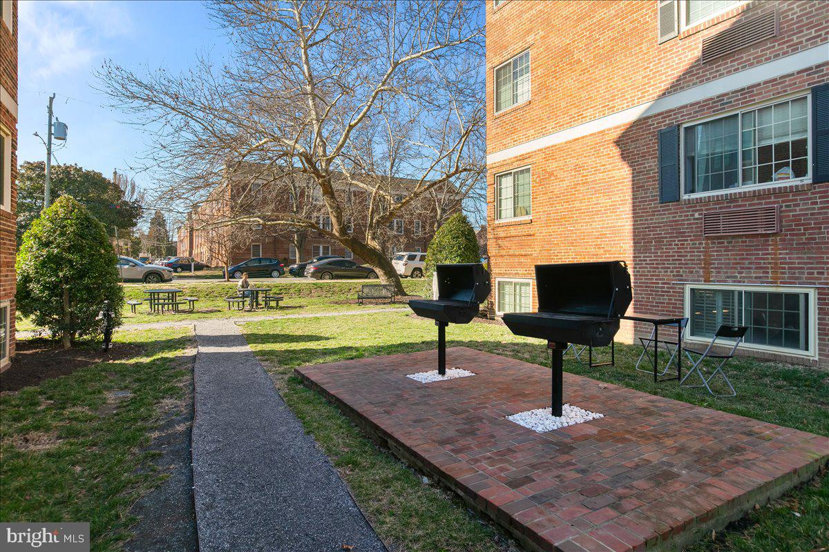 820 WASHINGTON STREET A S 327