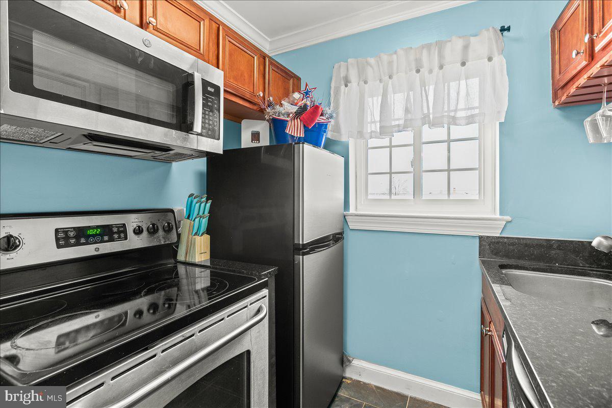 820 WASHINGTON STREET A S 327