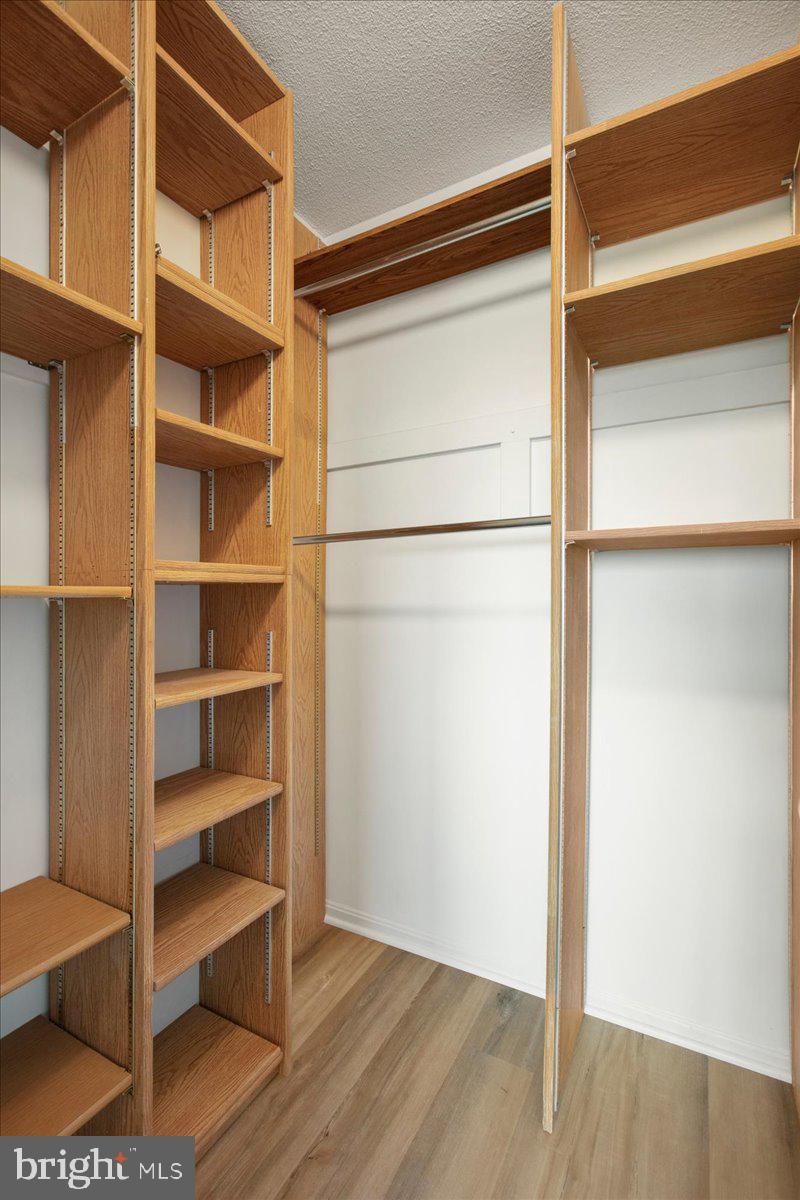 205 YOAKUM PARKWAY 817