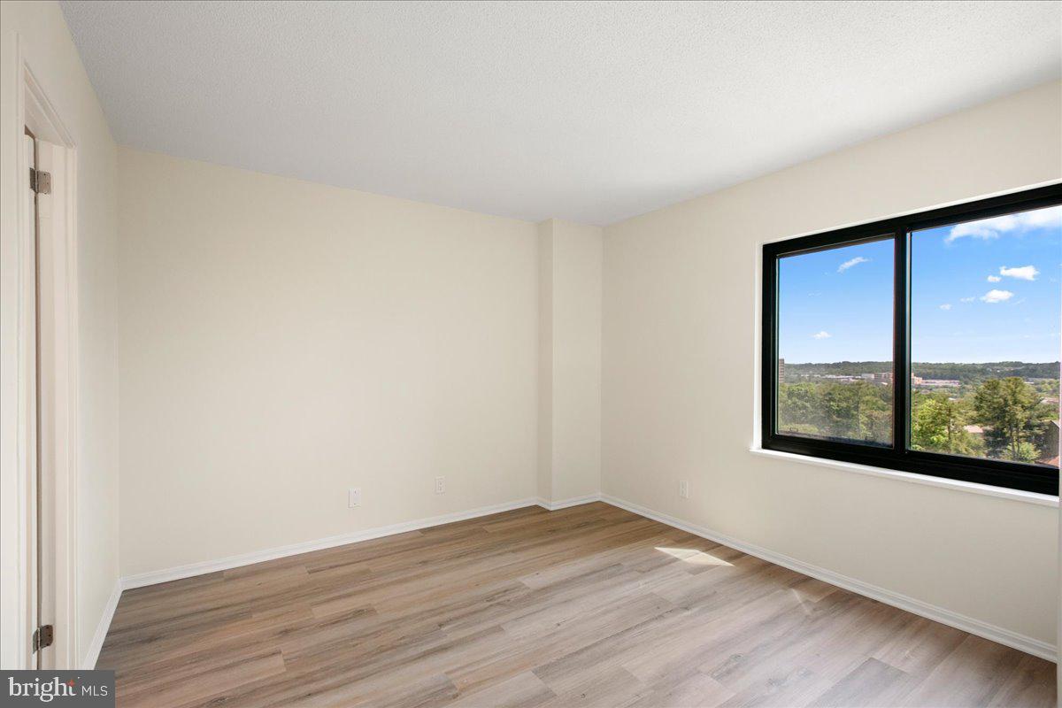 205 YOAKUM PARKWAY 817