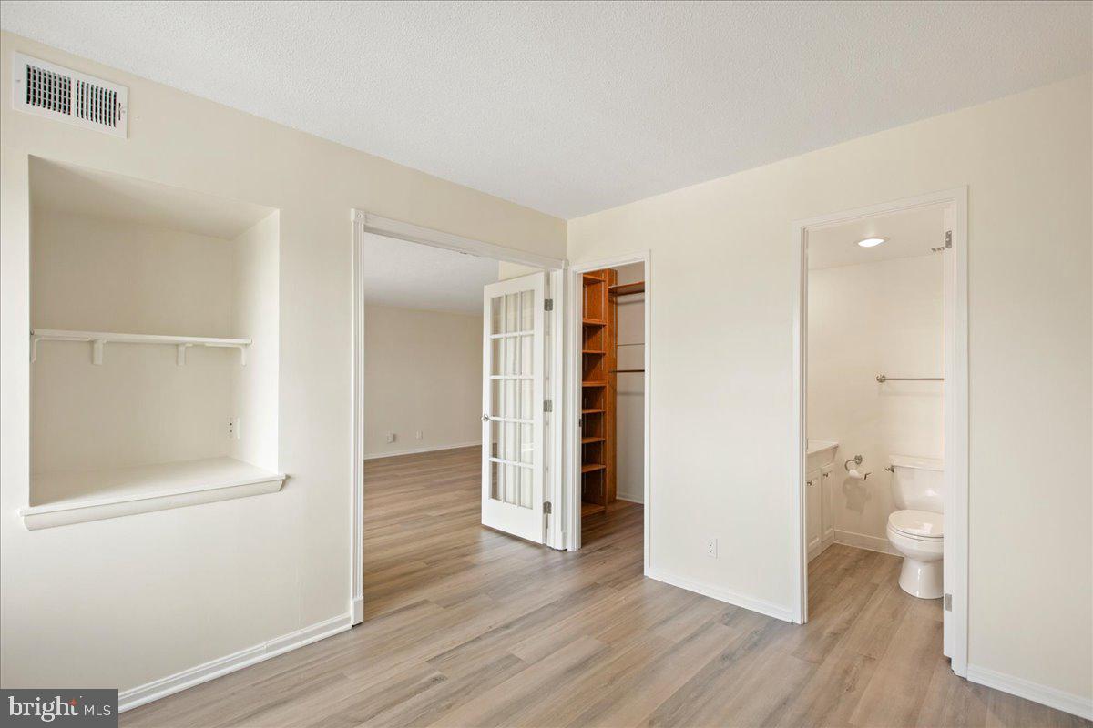 205 YOAKUM PARKWAY 817