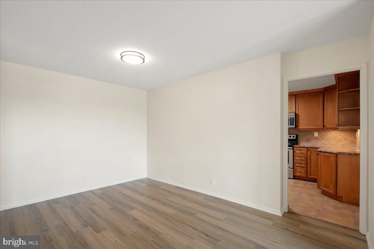 205 YOAKUM PARKWAY 817