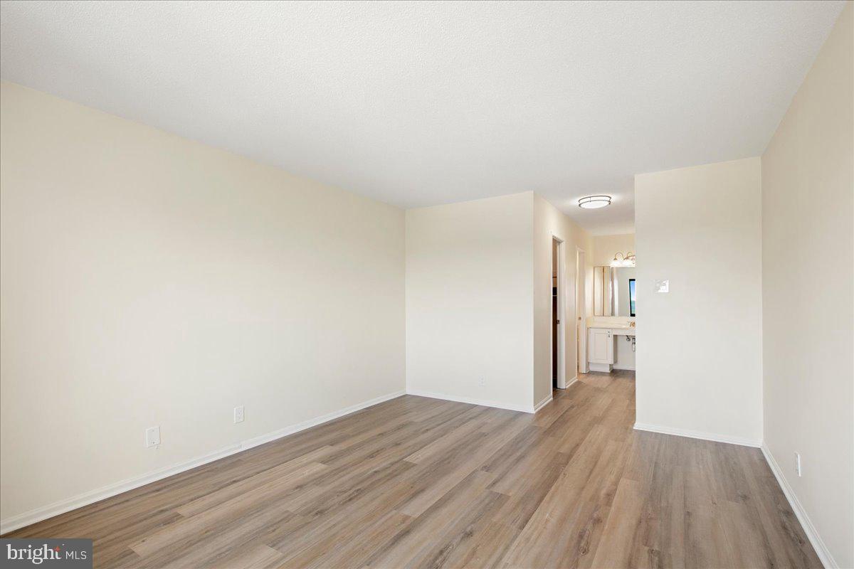 205 YOAKUM PARKWAY 817