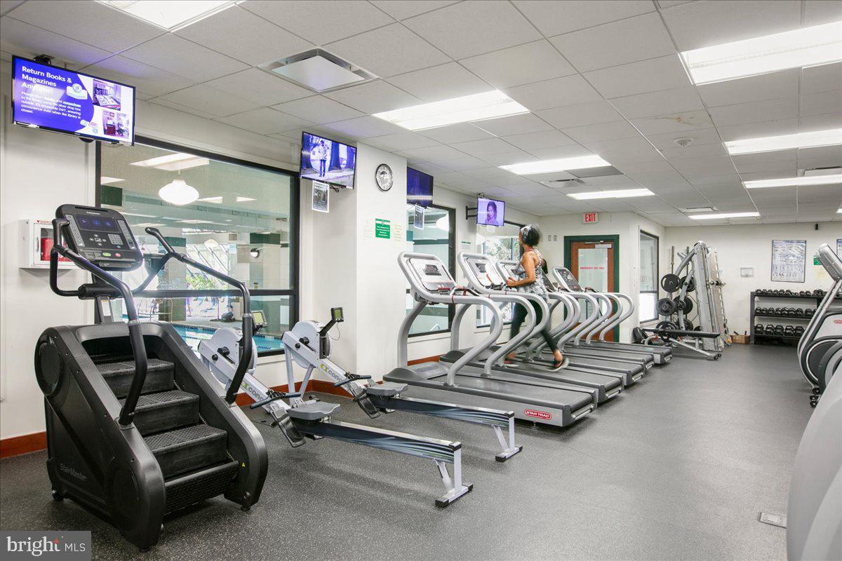 205 YOAKUM PARKWAY 817