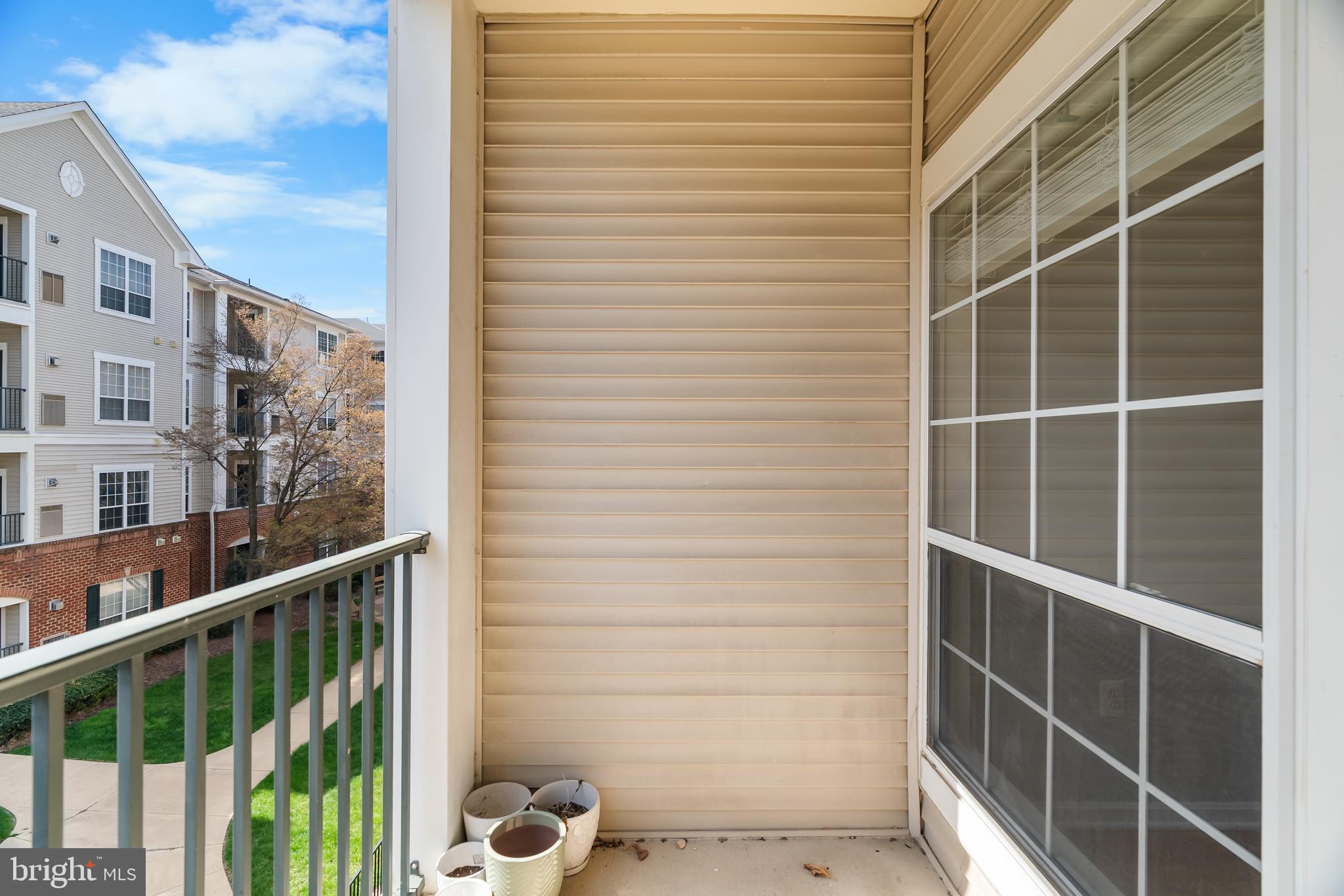 4852 EISENHOWER AVENUE 342