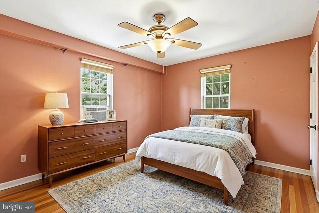 19 AUBURN COURT Unit: A