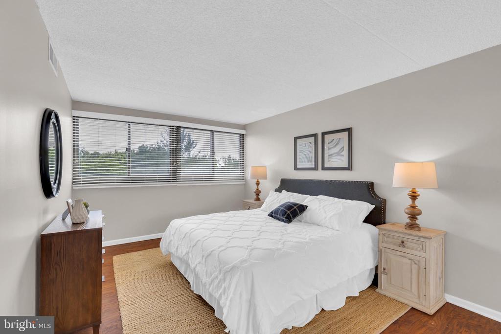 5911 EDSALL ROAD Unit: 803