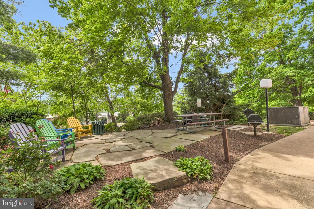 5911 EDSALL ROAD Unit: 803