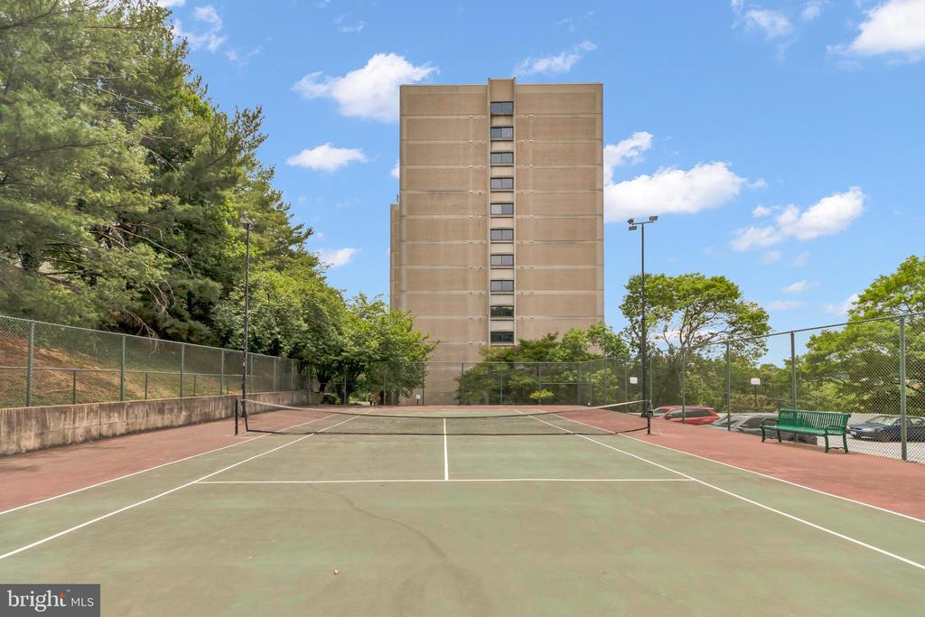 5911 EDSALL ROAD Unit: 803