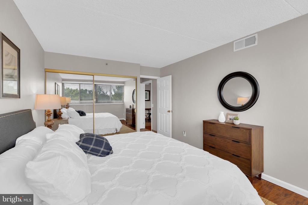 5911 EDSALL ROAD Unit: 803