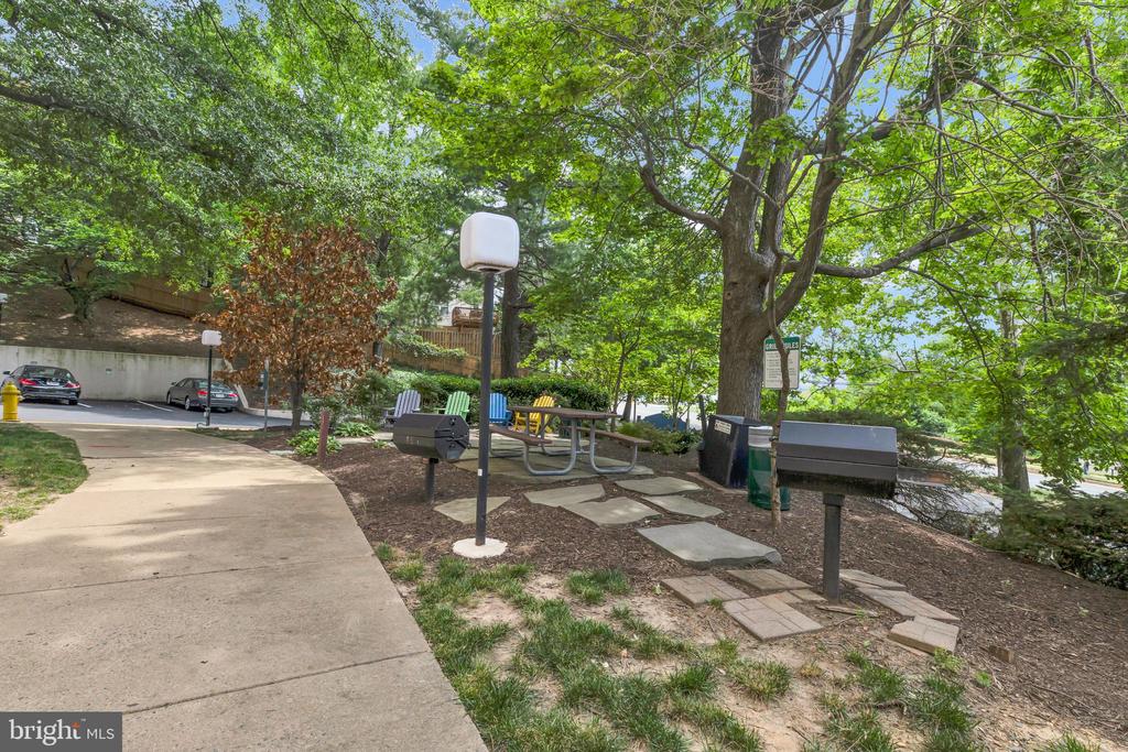 5911 EDSALL ROAD Unit: 803