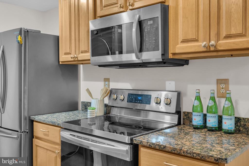 5911 EDSALL ROAD Unit: 803