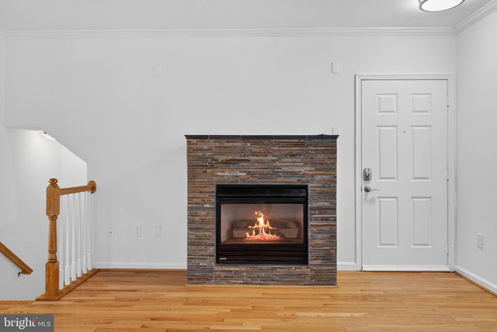 718 NORFOLK LANE Unit: A