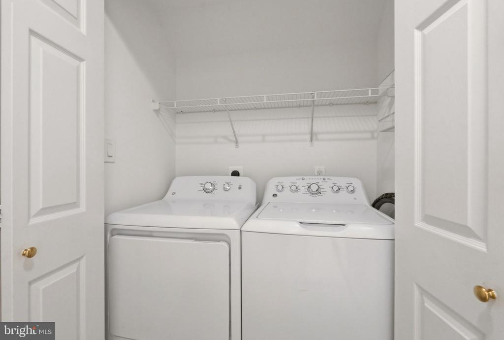 718 NORFOLK LANE Unit: A