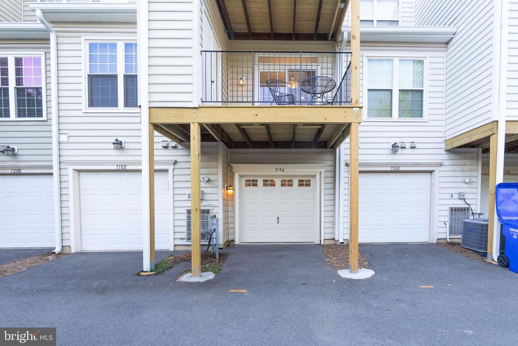 718 NORFOLK LANE Unit: A