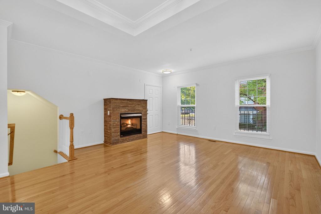 718 NORFOLK LANE Unit: A