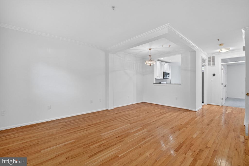 718 NORFOLK LANE Unit: A