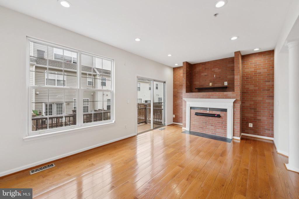 3802 DOMINION MILL DRIVE
