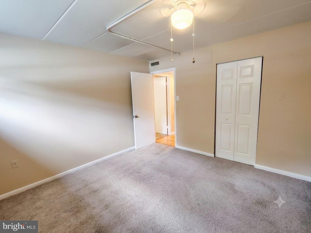104 ROBERTS LN Unit: 100