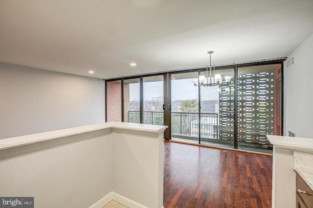 16 S VAN DORN STREET Unit: 604