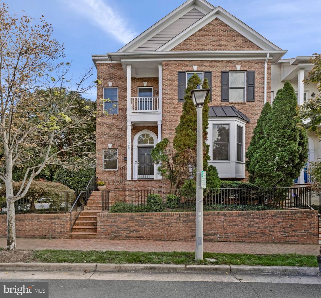 500 S FAYETTE STREET