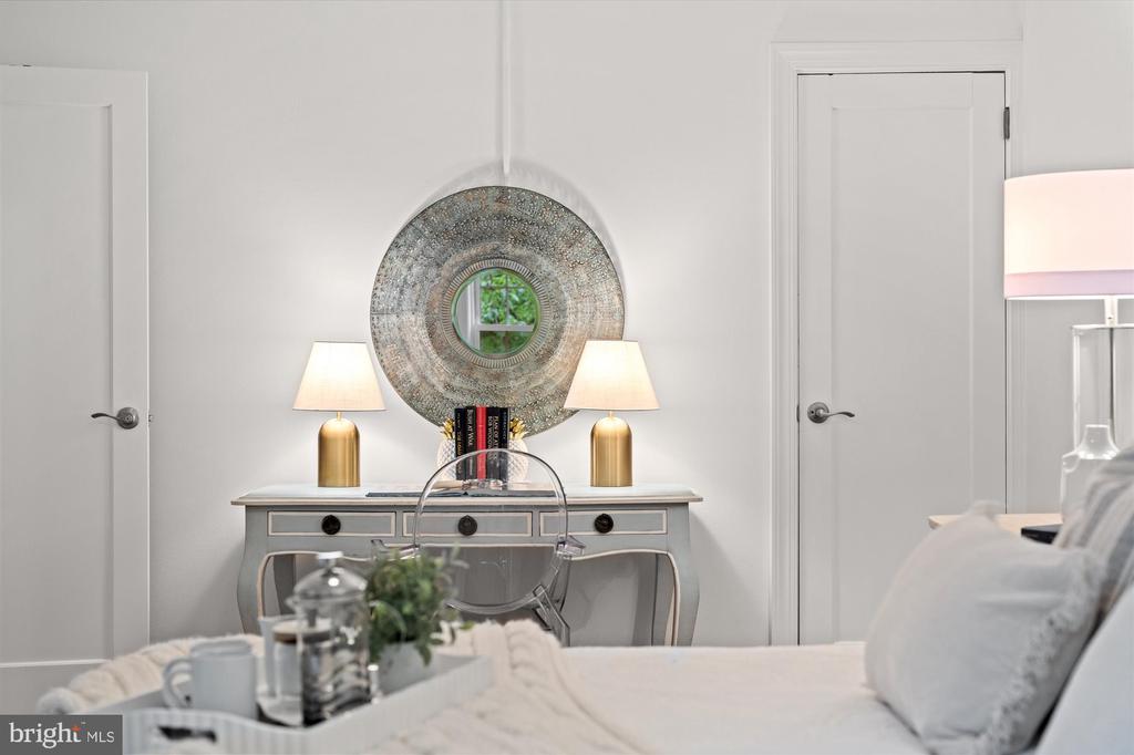 1638 PRESTON ROAD Unit: 809