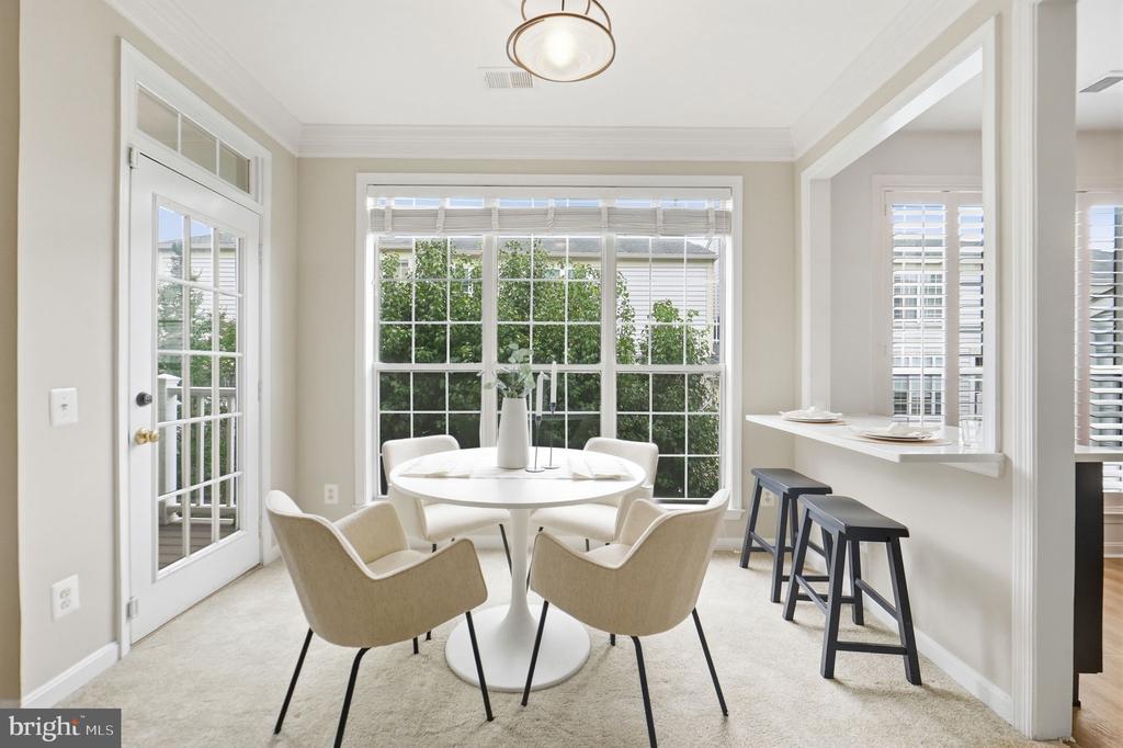1724 KINGSGATE COURT Unit: 302
