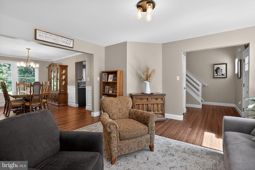 77 BALSAM LANE