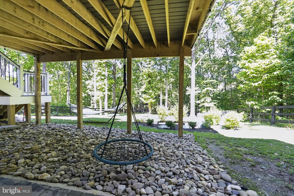 77 BALSAM LANE