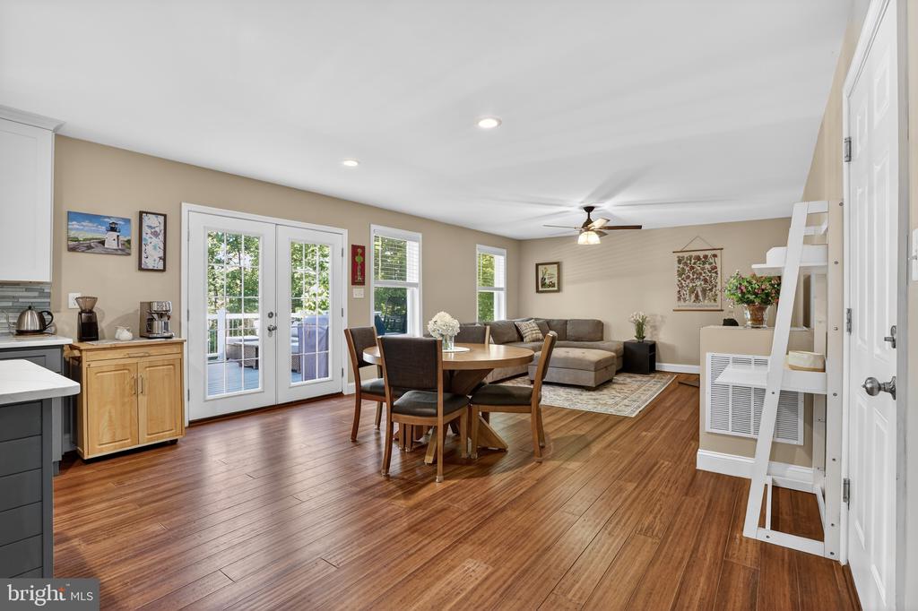 77 BALSAM LANE