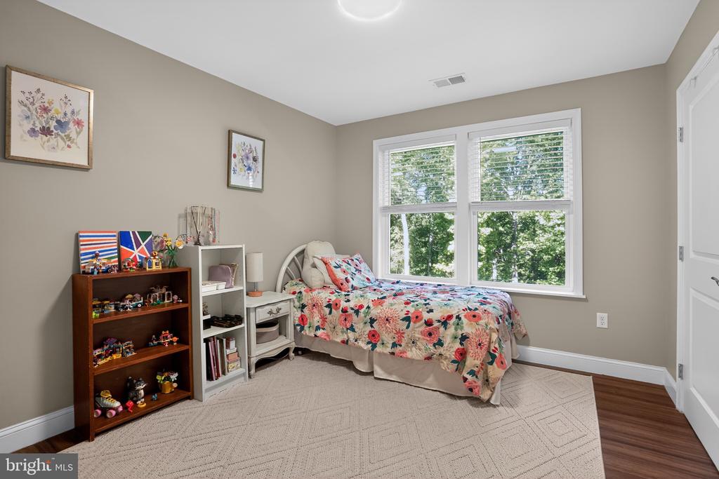 77 BALSAM LANE