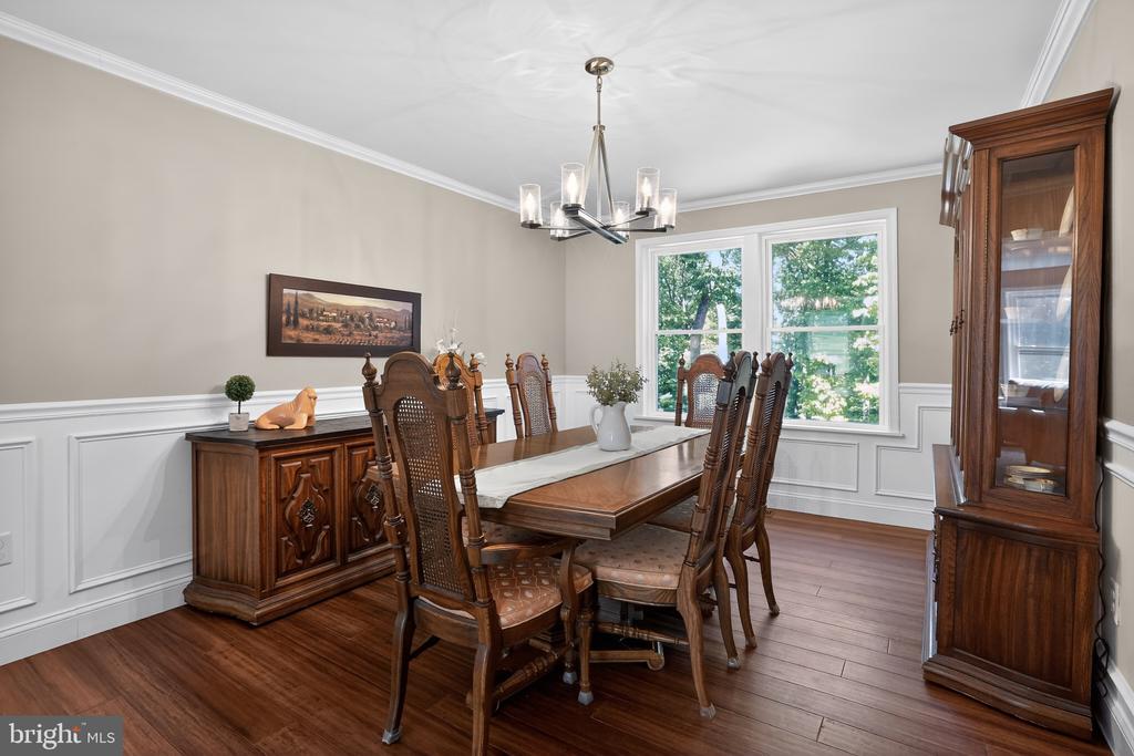 77 BALSAM LANE