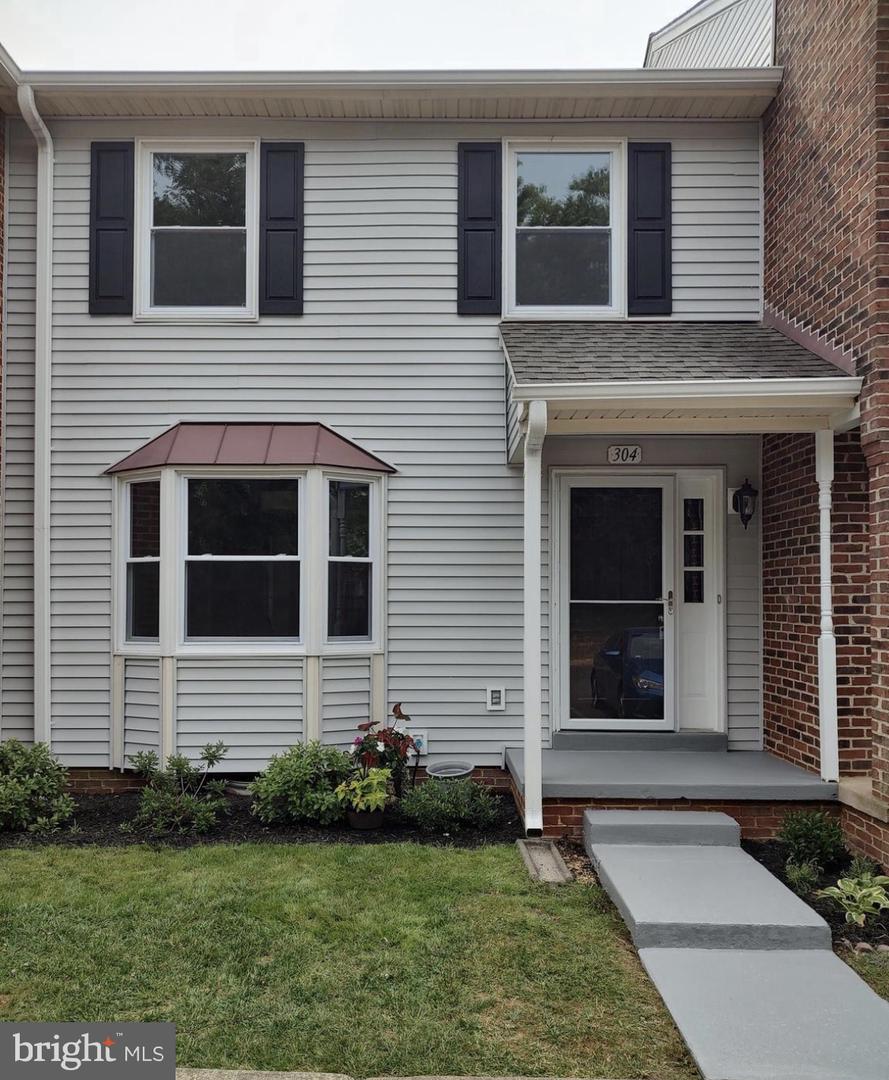 304 Verdun Way