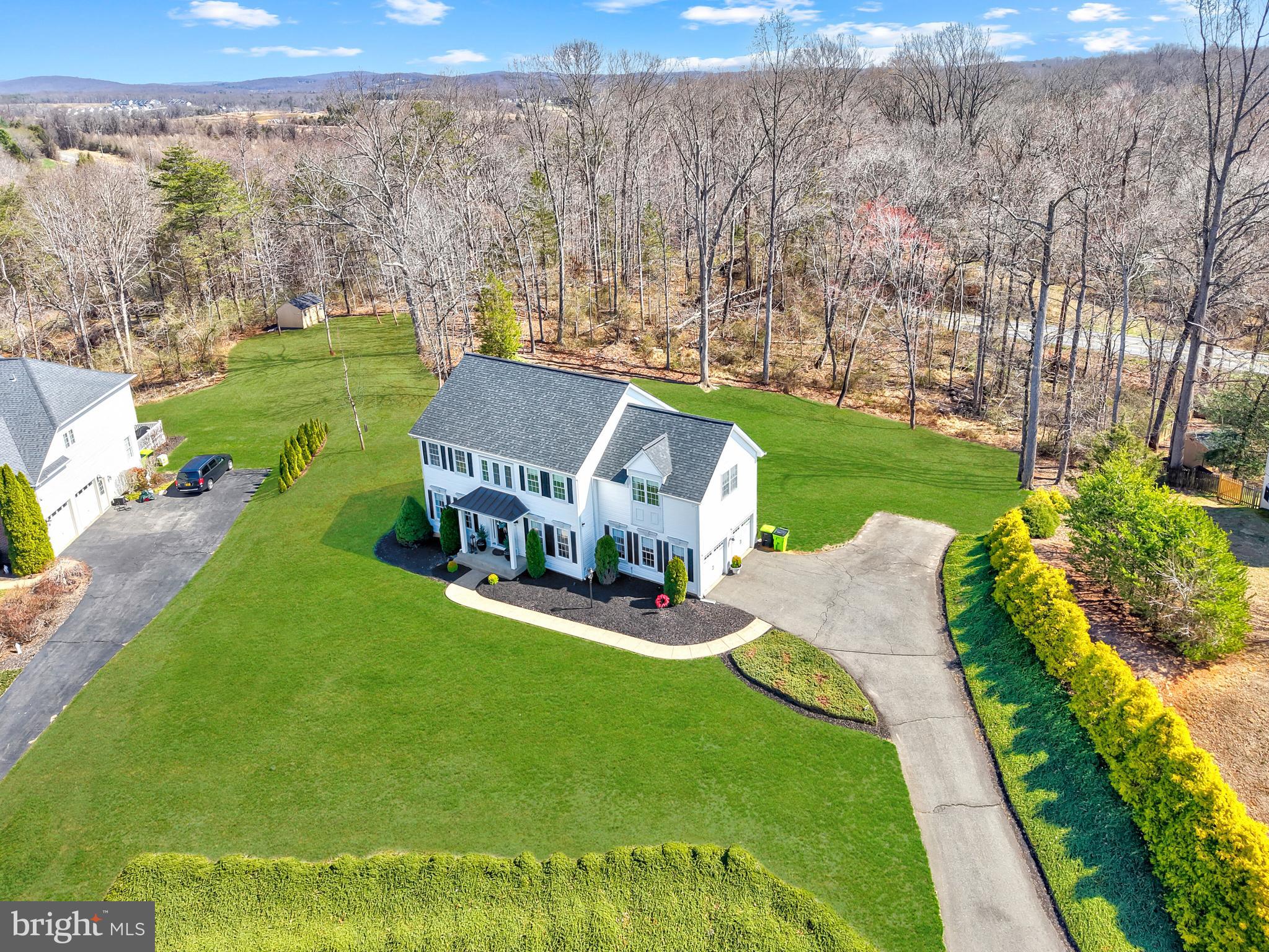 3259 SOUTHAMPTON DRIVE