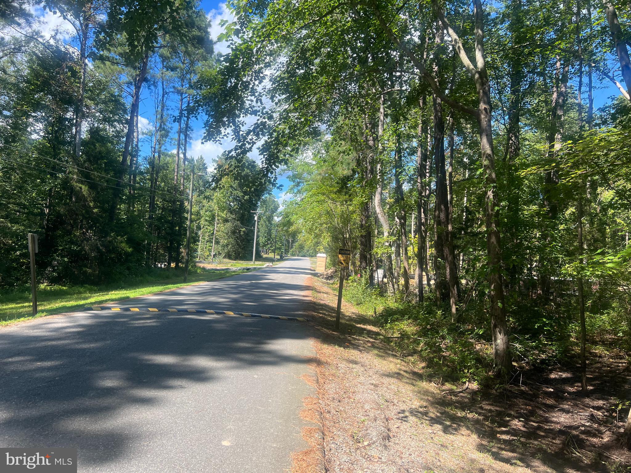 242 & 244 AMERICAN DRIVE