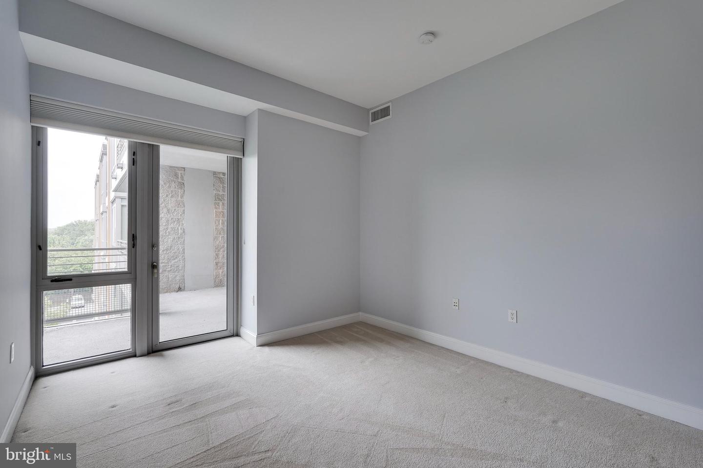 513 W Broad St #710