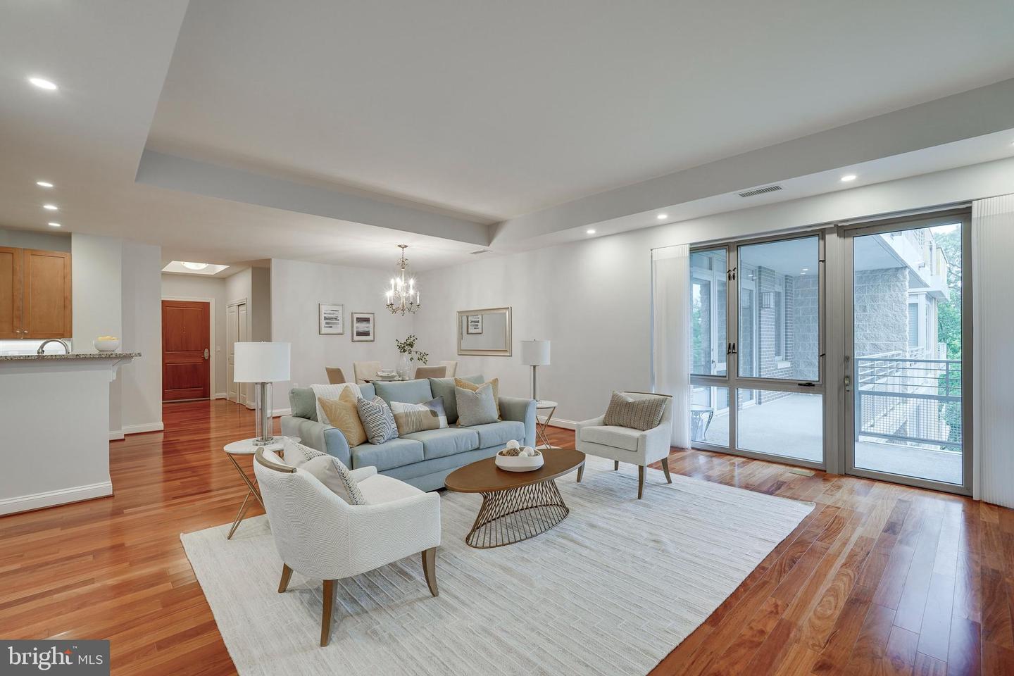 513 W Broad St #710