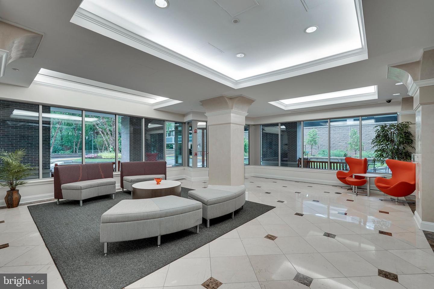 513 W Broad St #710