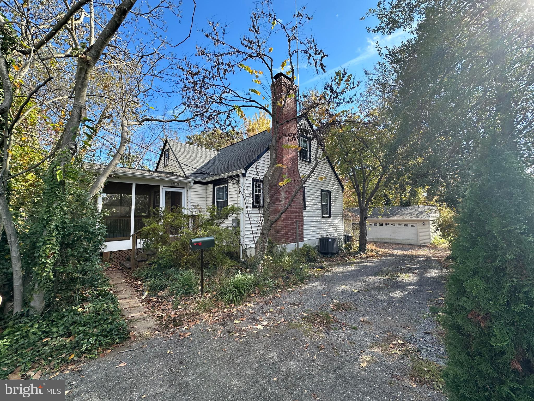 508 N West St