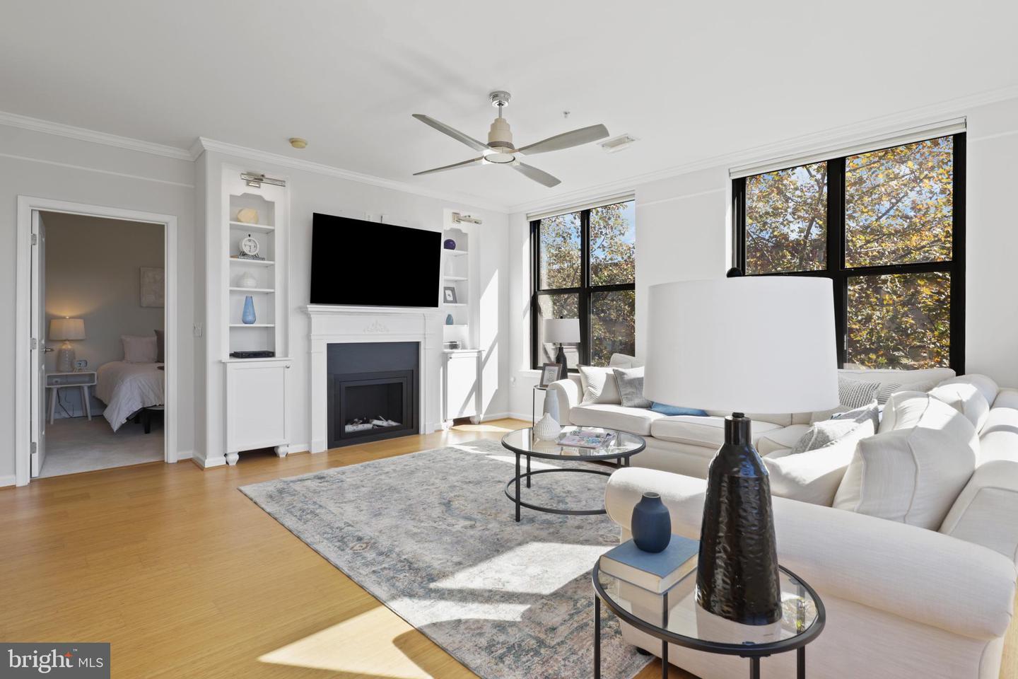 444 W Broad St #426