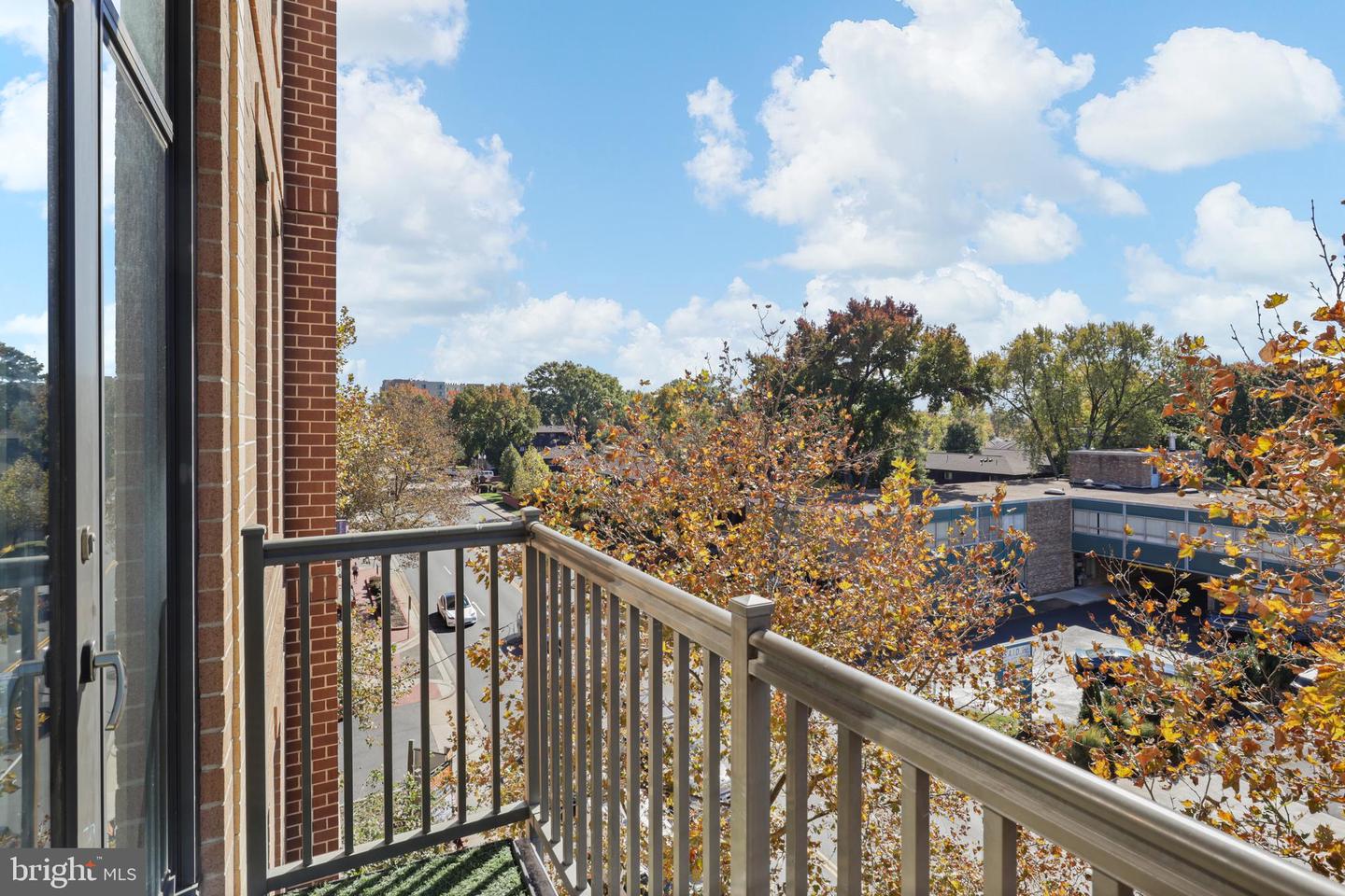 444 W Broad St #426