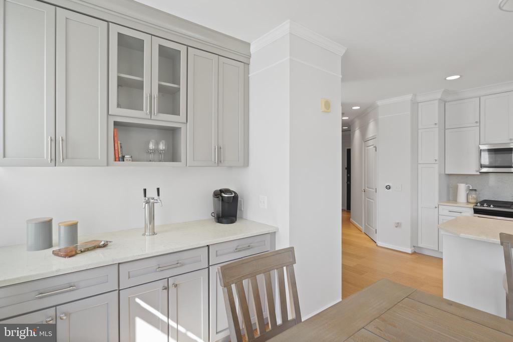 444 W Broad St #426