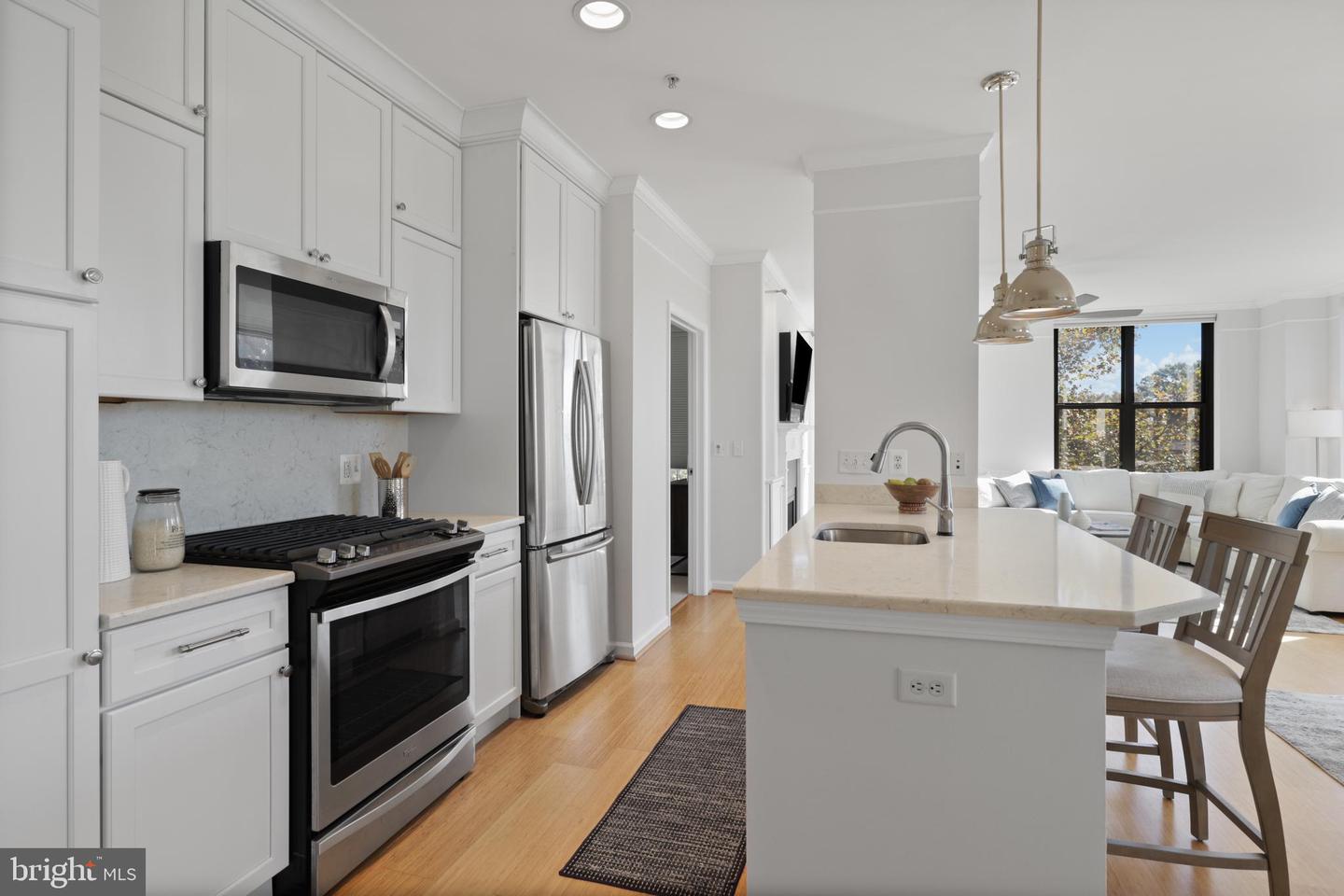 444 W Broad St #426