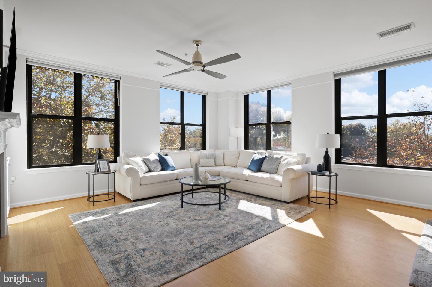 444 W Broad St #426
