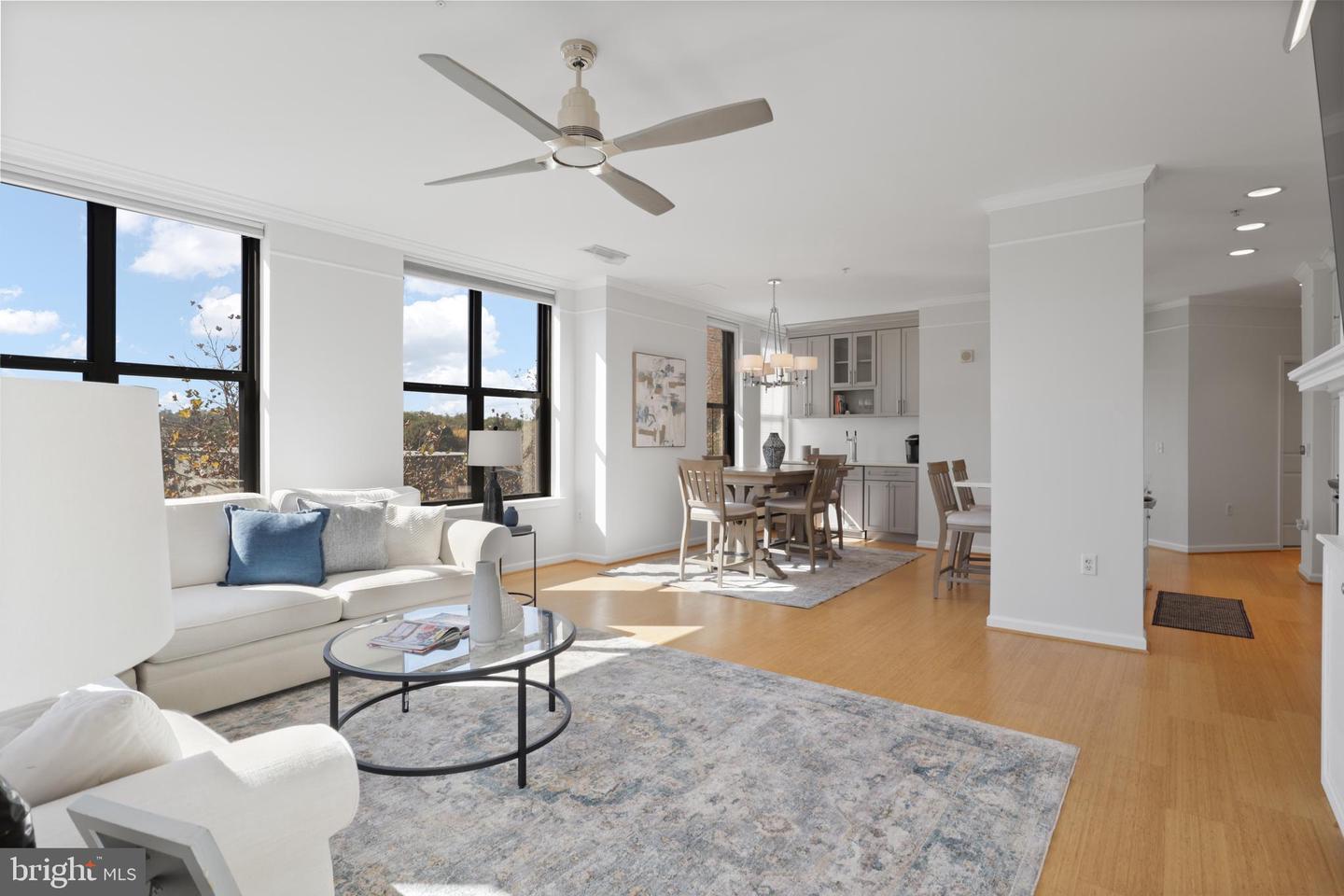 444 W Broad St #426