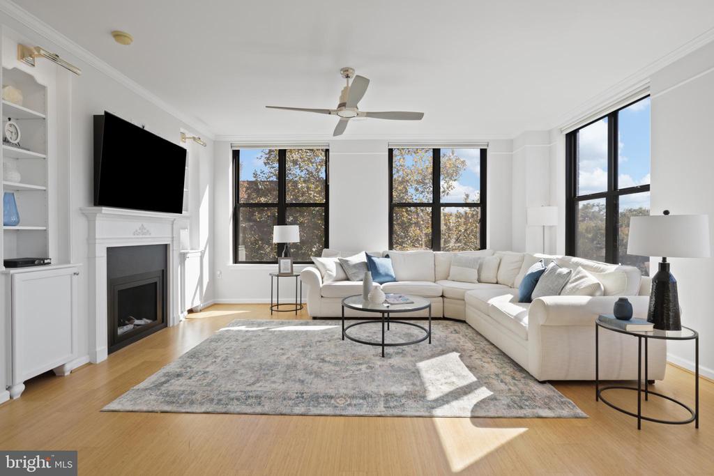 444 W Broad St #426