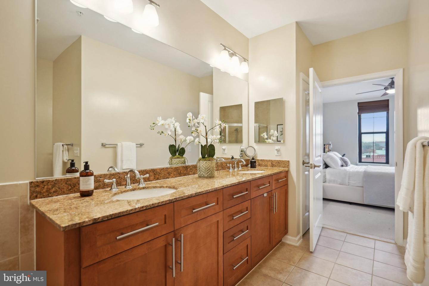 444 W Broad St #621