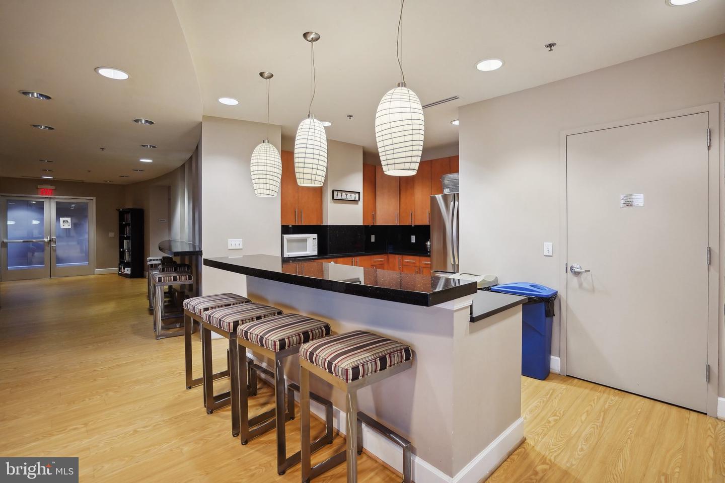444 W Broad St #621