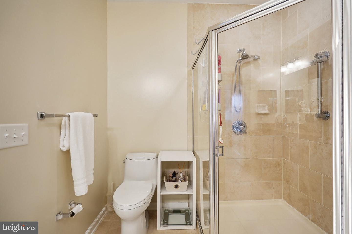 444 W Broad St #621