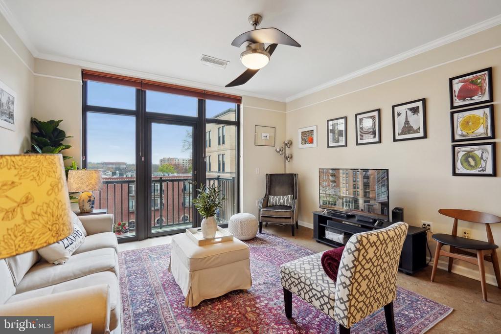 444 W Broad St #621